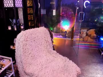 alma_pearl's chat room