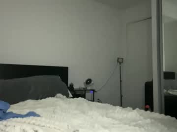 lightbluepufferfish's chat room