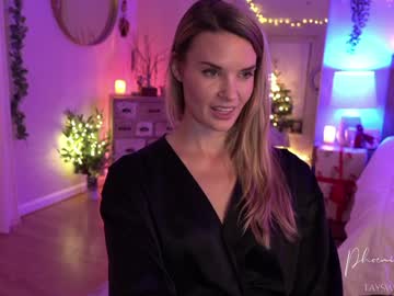 phoenix_taylor's chat room