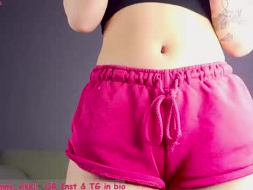 kimmi_vikkii's chat room