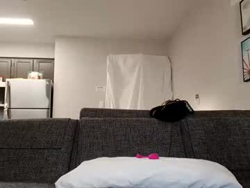 kibrombariu45's chat room