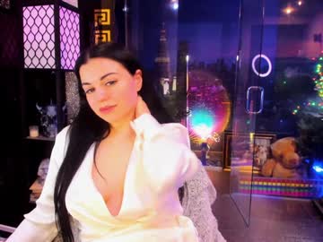 alma_pearl's chat room