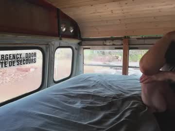 busbuddies's chat room