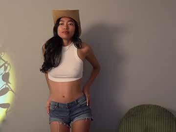 littlemiss_kira's chat room