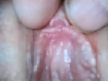 pigeonsil40's chat room