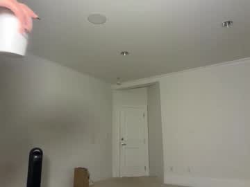 chloeros3e's chat room