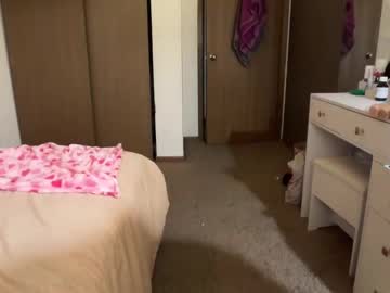 cami_calderon's chat room