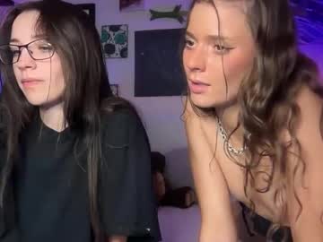 miamoorexo's chat room