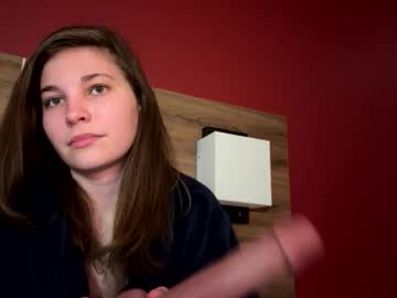 deepthroatqueen33's chat room