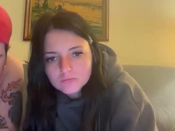 sexycouple41110's chat room