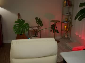 jadeperez_'s chat room