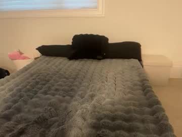 chloeros3e's chat room