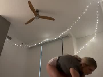 summerclarkee's chat room