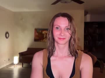 kaileeshy's chat room