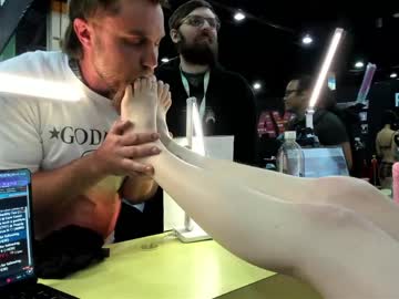 eve003300's chat room