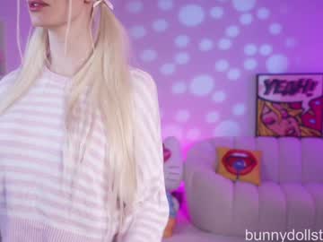 bunnydollstella's chat room