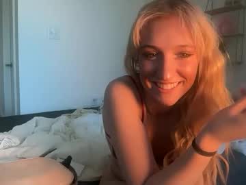 lilybrown07's chat room