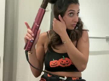 camiliakxoxo's chat room