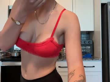 therosiecheeks's chat room