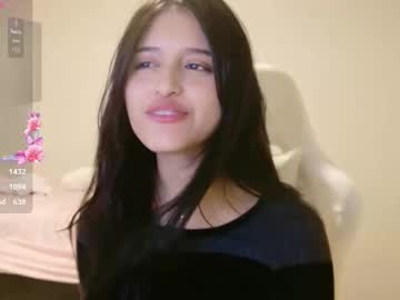 elisparadisex's chat room