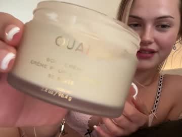 luvaimee's chat room