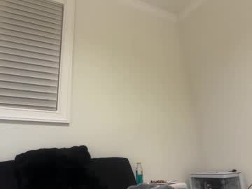 chloeros3e's chat room