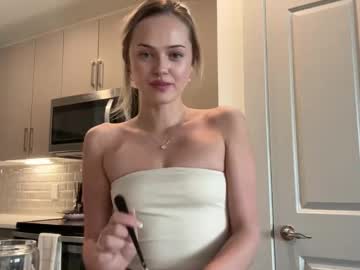 luvaimee's chat room