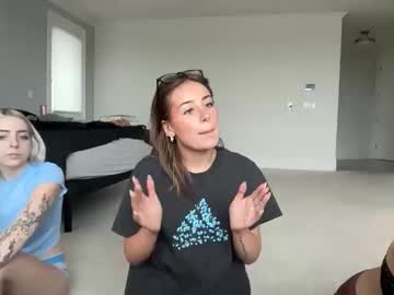 emilyparkerrr's chat room