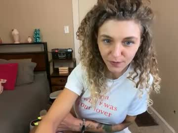 candimay101's chat room