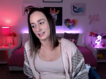 holihurricane's chat room