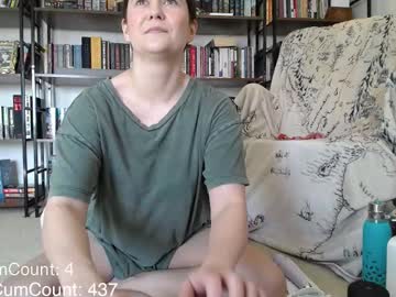 bellastrange69's chat room