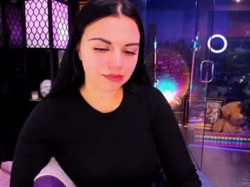 alma_pearl's chat room