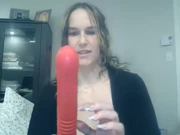 claralafontaine's chat room