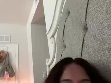 maddyafterhours's chat room