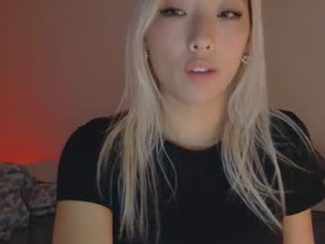 vivianwinters's chat room