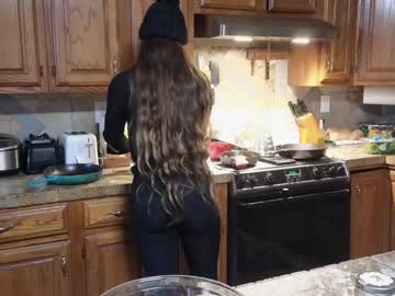 chroniclove's chat room