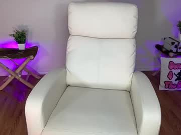 bunnieandthedude's chat room