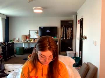 intothewoodswego's chat room