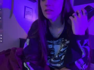 hannahtaylorr's chat room