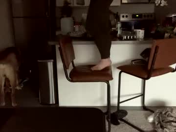 intothewoodswego's chat room