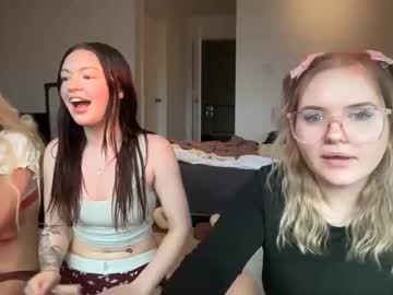 lolafae12's chat room