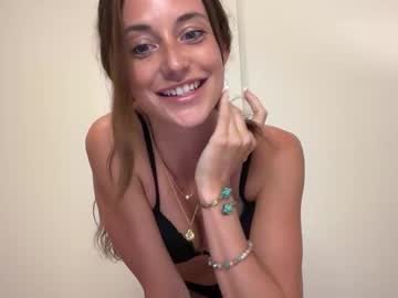 rileysmitheree's chat room