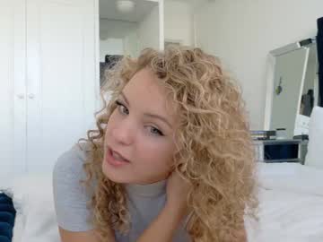 theislandgirl's chat room