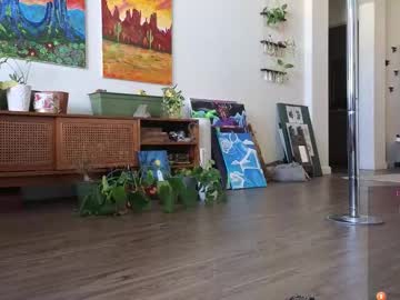 nakedpaint245477's chat room