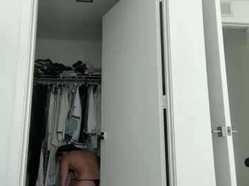 camiliakxoxo's chat room