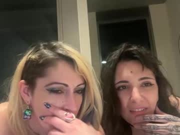 quickandcurious's chat room