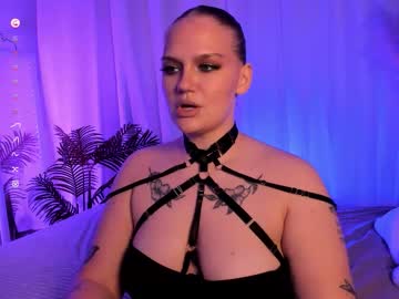 heynoirsam's chat room