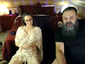 ladylorreign's chat room