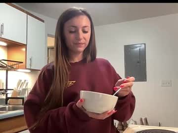 laylahlaylah1's chat room