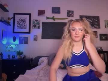 miamoorexo's chat room